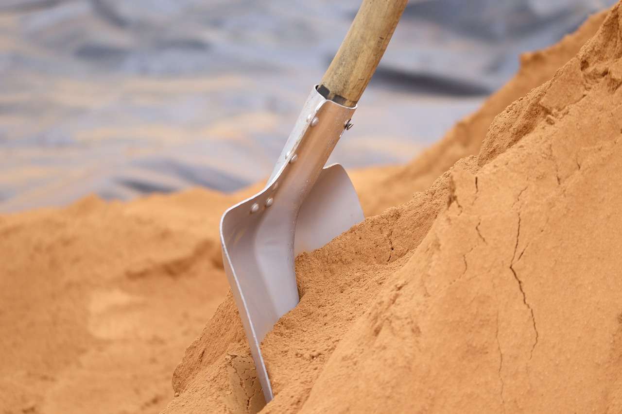 shovel, sand, break