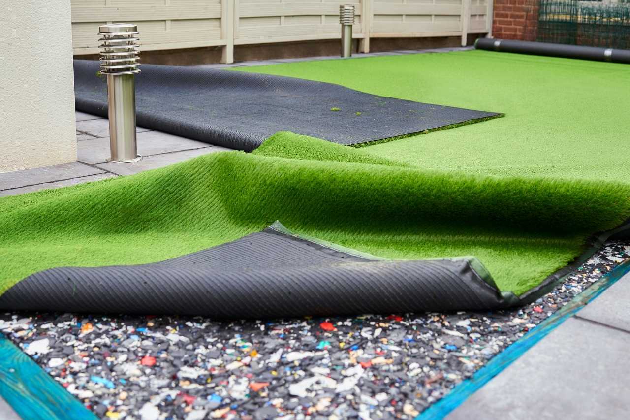 Ashdown Oakmont Premium Artificial Grass Realistic Astro Garden Turf Fake Lawn 
